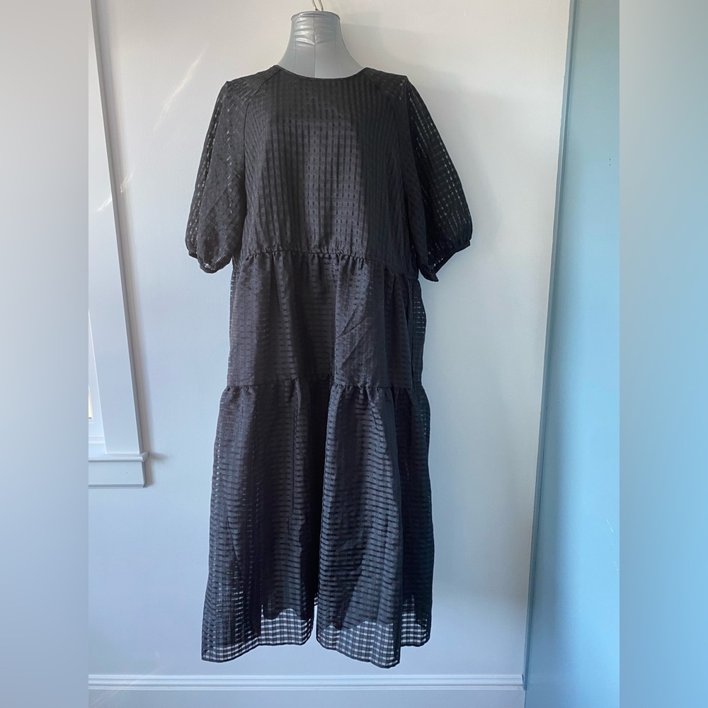 H&M black dress